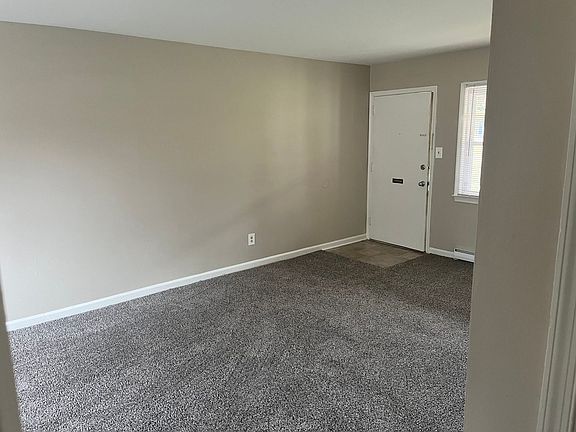 5th image of 310 Woodbine St #07f8b6cd7