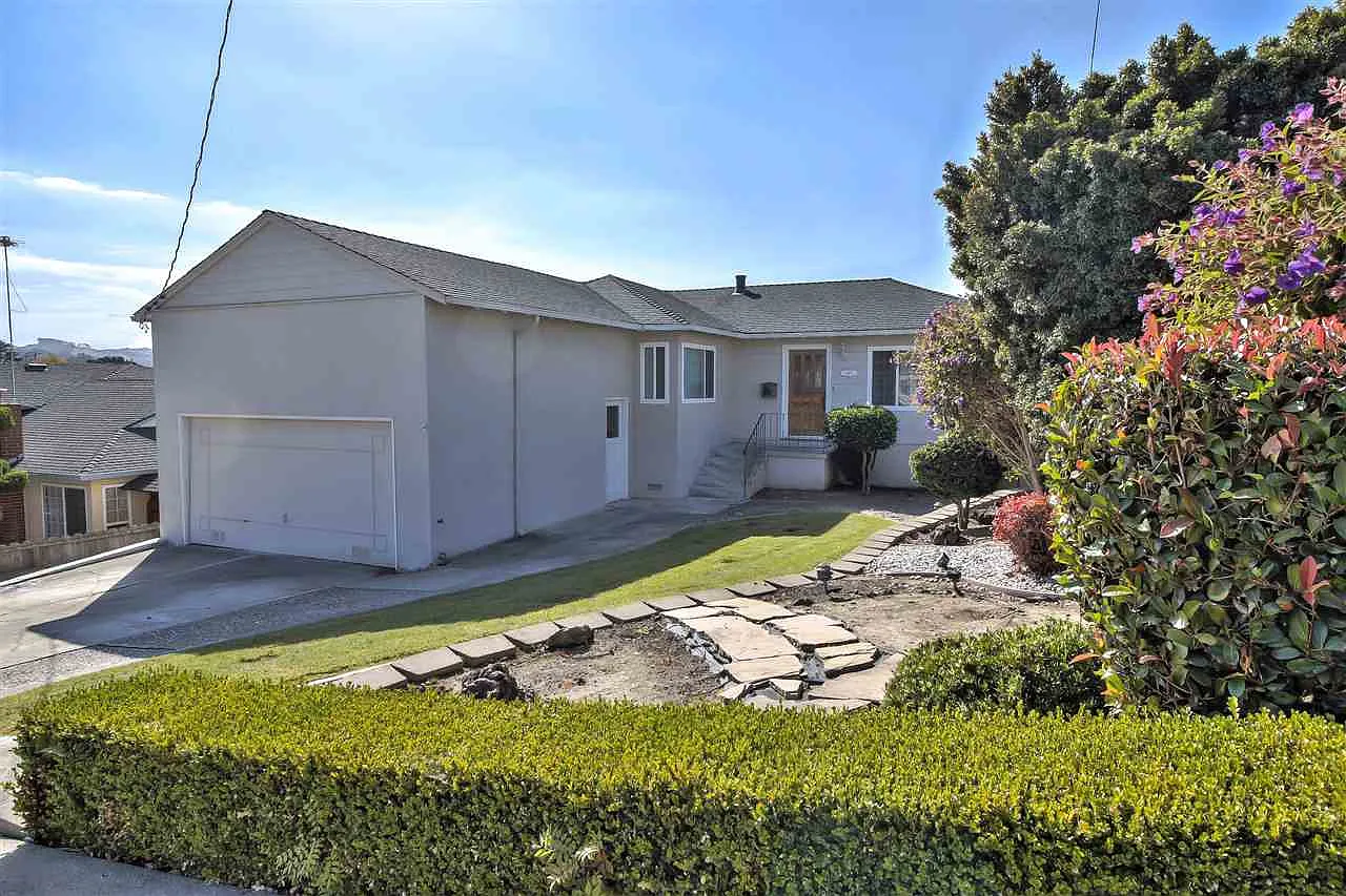 4971 Kathleen Ave photo 1