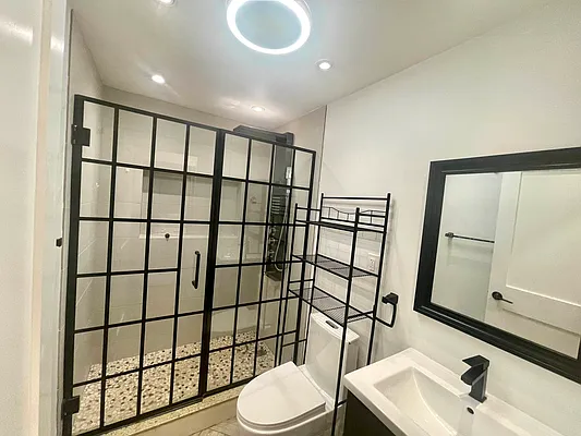 Rented by A P Realty Group NY LTD | media 32