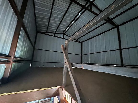 3rd image of 16085 N County Road 3040 #4