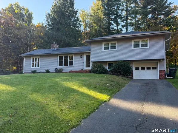 961 Middlebury Road, Middlebury, CT 06762