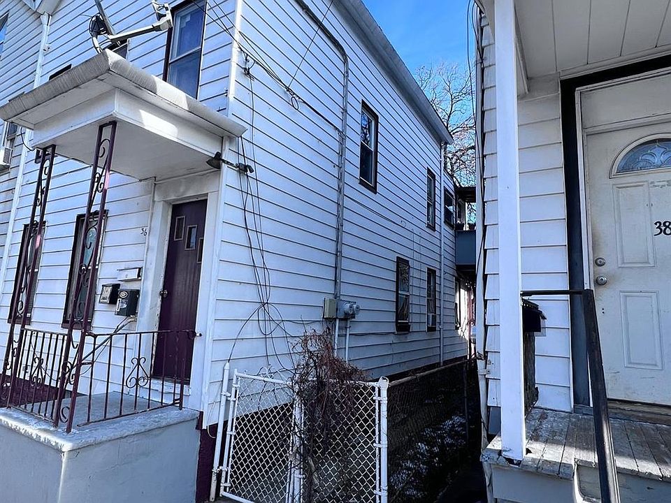 2nd image of 36 Joyce Kilmer Ave