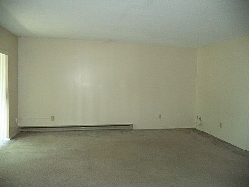 3rd image of 723 W Cherry Ln APT 4