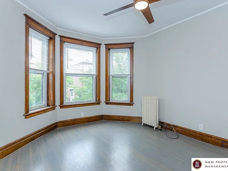 1206 W Lexington St — Photo 21
