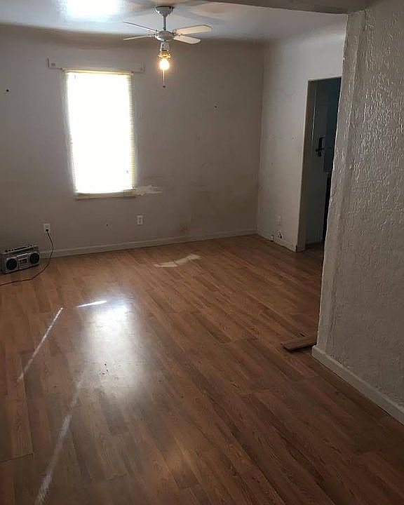 2nd image of 1704 Cornell Ave