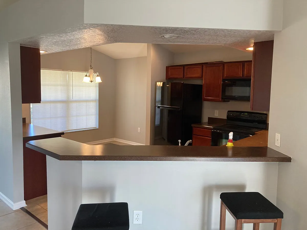 Building Photo - 447 Knightsbridge Cir