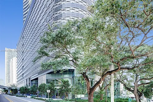 1000 Brickell Plz #Penthouse 5106 Photo 1