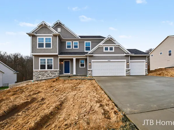 5952 Valley Point Dr SE, Caledonia, MI 49316