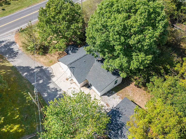 648 Middle Creek Rd — Photo 26