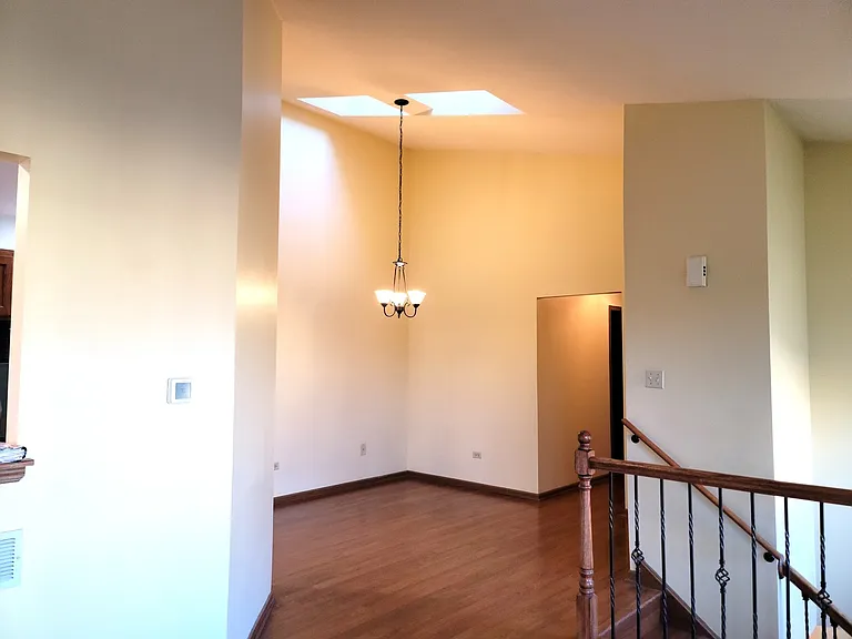 9264 Windsor Pkwy #0 — Photo 6