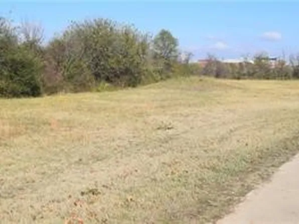 400 N Progress Ave #25R-2, Siloam Springs, AR 72761