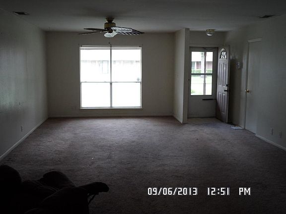 3rd image of 13338 Oak Leaf Ln