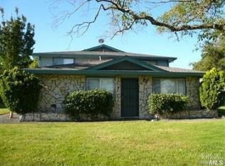 2026 W Steele Ln, Santa Rosa, CA 95403