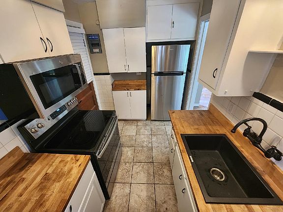 3rd image of 6201 Nottingham Ave #5