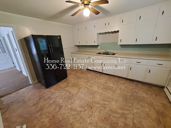 2nd image of 4055 Shamel St APT C