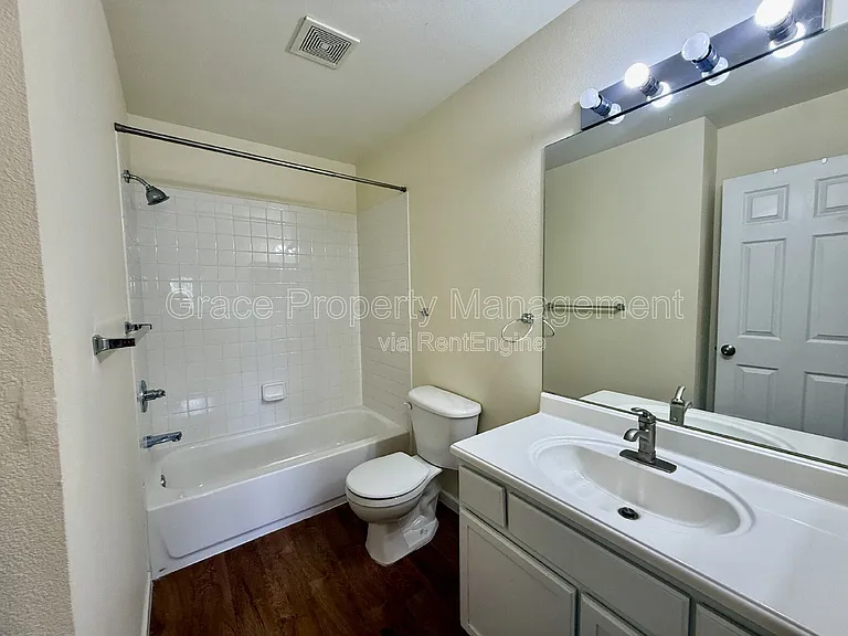 2900 Purcell St #O-4 — Photo 14