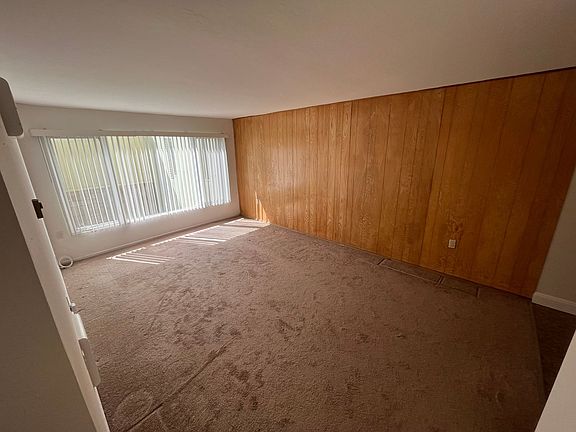 3rd image of 1835 Noriega St APT 103