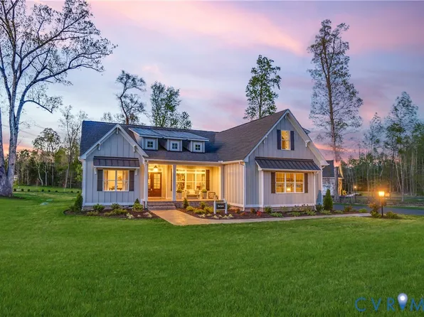 10 Kennington Pkwy N, Aylett, VA 23009