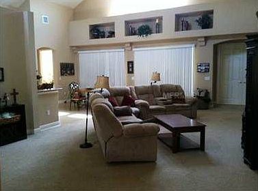 2nd image of 1655 Beaconsfield Dr