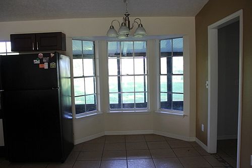 4th image of 1670 E Normandy Blvd