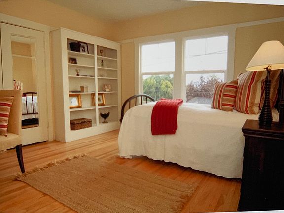 4th image of 3800 Ardley Ave