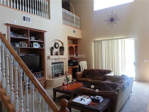 4th image of 8313 Green Clover Ave