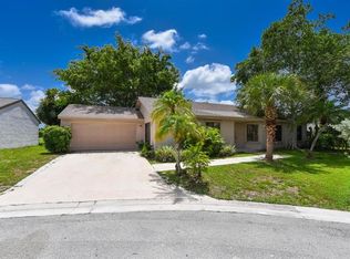 9892 Floral Park Ln, Boca Raton, FL 33428