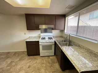 isleton, Oxnard, CA 93030