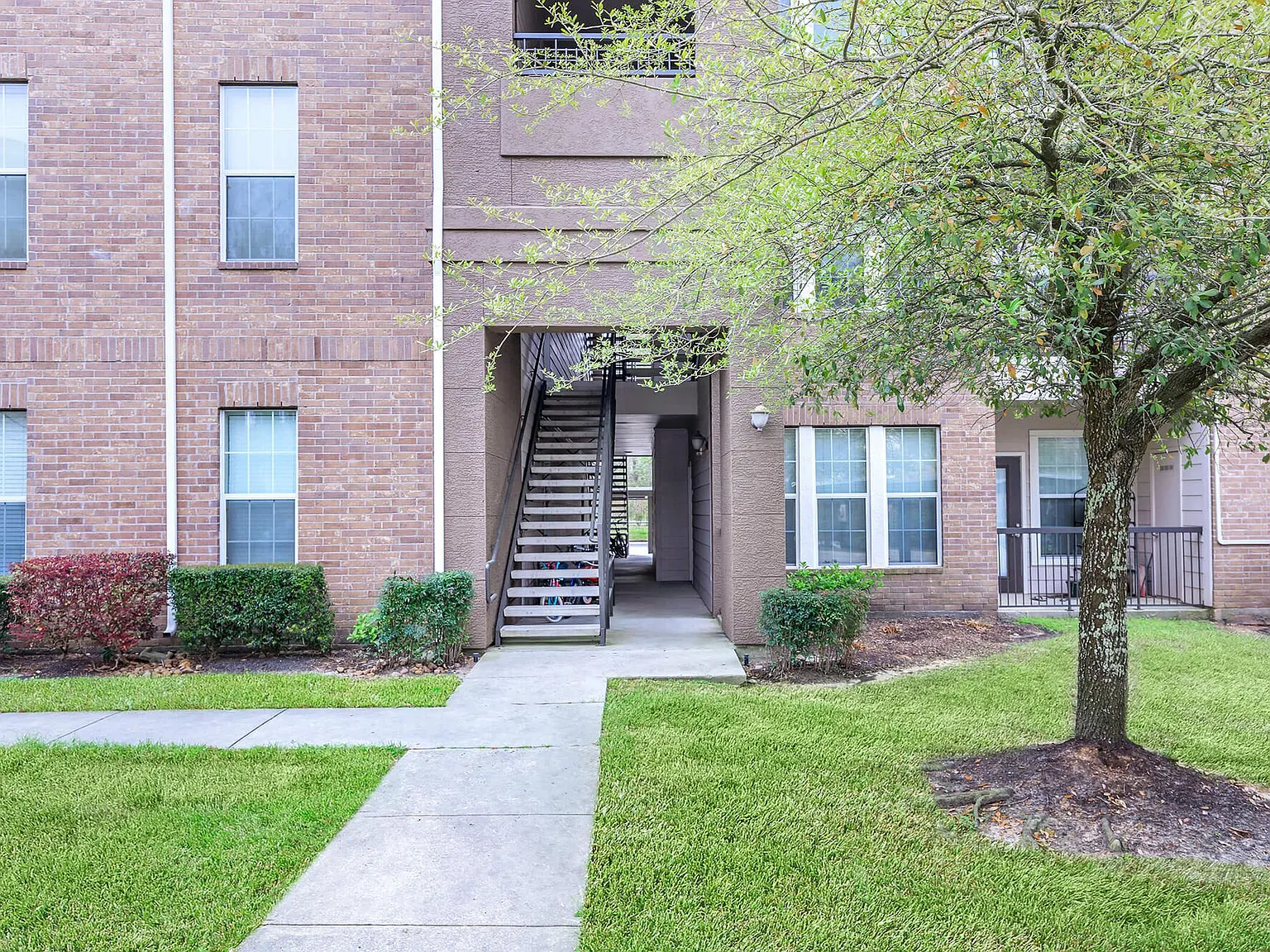 Woodland Point — Photo 4