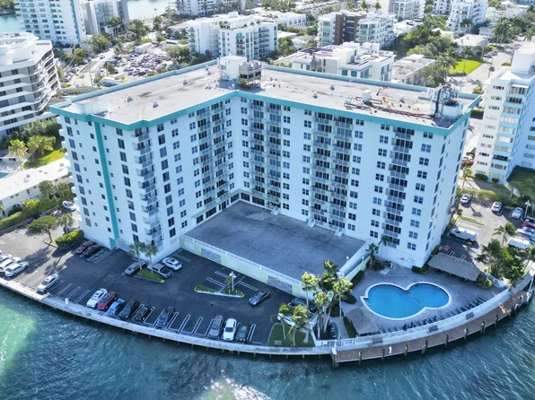 10350 W Bay Harbor Dr APT 1-3T, Miami Beach, FL 33154