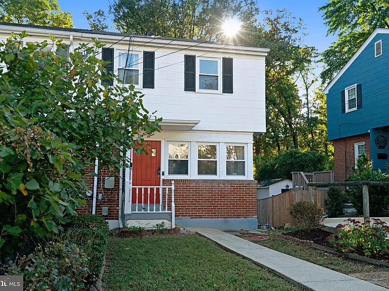 7015 Stanford Dr — Photo 24
