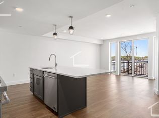 36 Hichborn St #25, Brighton, MA 02135