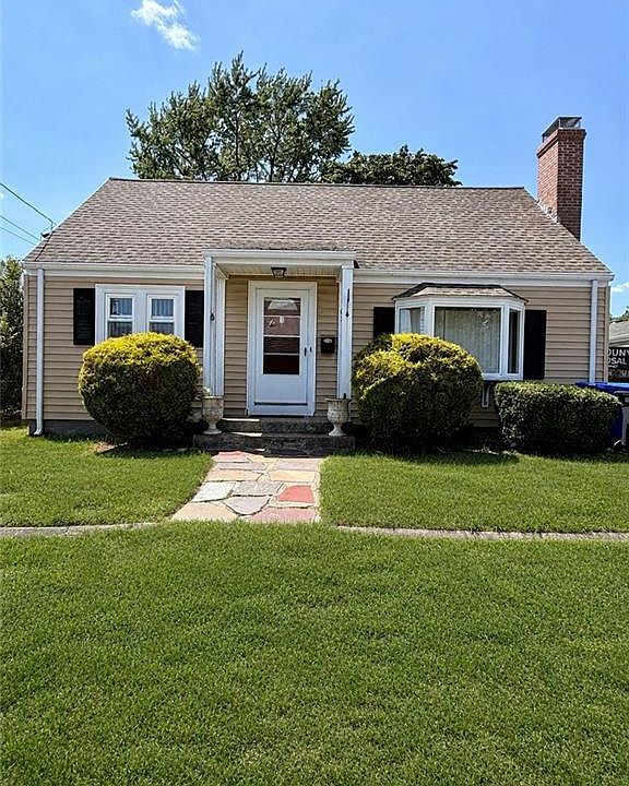 1st image of 105 Burgess Ave