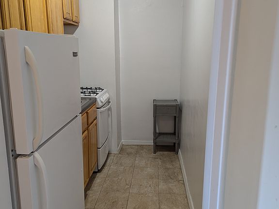 3rd image of 64-00 Saunders St #6A