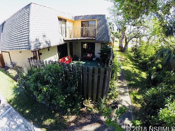 1st image of 3840 Saxon Dr #D