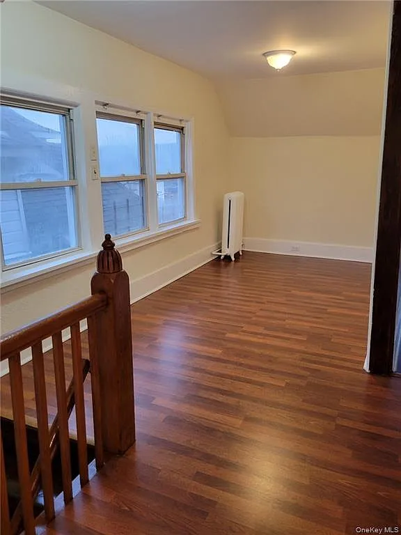 2 bed, 7405 sqft, $2,500 — Photo 3