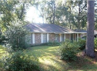 7486 Shady Park Dr, Greenwell Springs, LA 70739