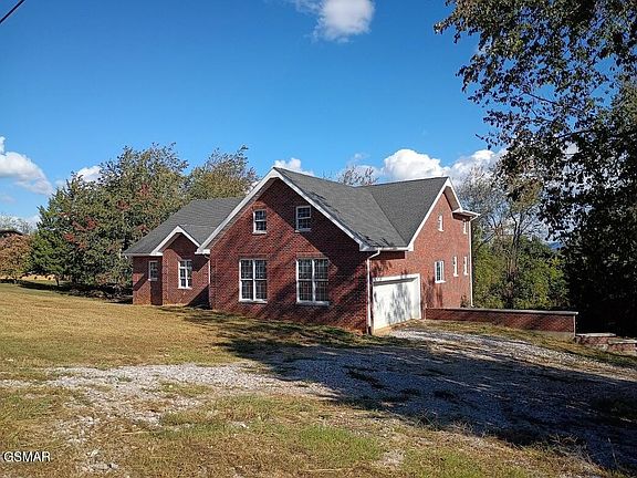 2nd image of 626 Briarwood Dr Lot 6
