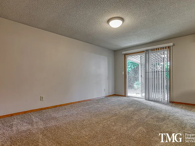 8018 NW 1st Ave — Photo 12