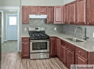 2075 Kingston St, Philadelphia, PA 19134