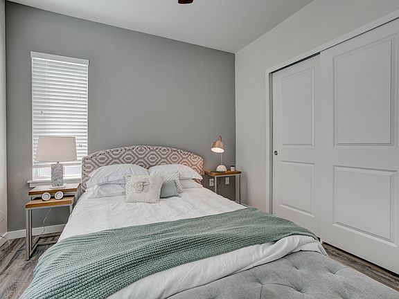 5th image of 9-202 W Horsetooth Rd #9-202