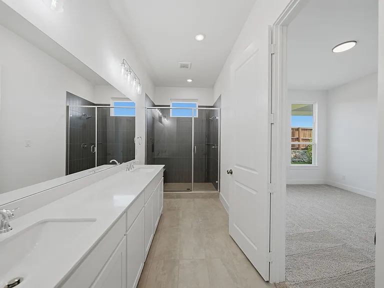 328 Chestnut St — Photo 11
