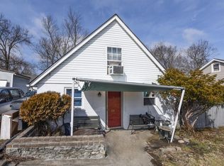 691 Woodward Ln, Lexington, KY 40509