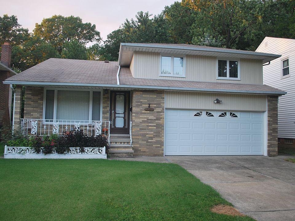1st image of 25601 Glenbrook Blvd