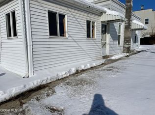 3 Lafayette Street, Green Island, NY 12183