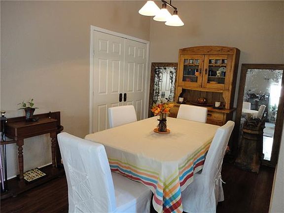 5th image of 4909 Rollingwood Ct