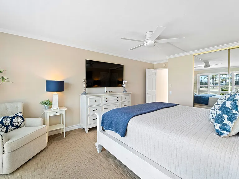 46 Antigua Ct — Photo 16