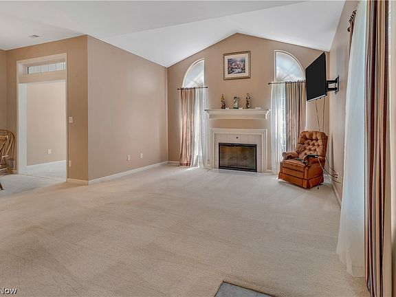 3rd image of 5645 Clingan Rd Unit 2B