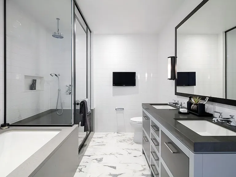 222 W 80th St #4C — Photo 5