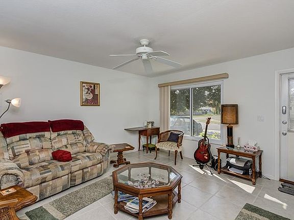 3rd image of 4614 McKibben Dr